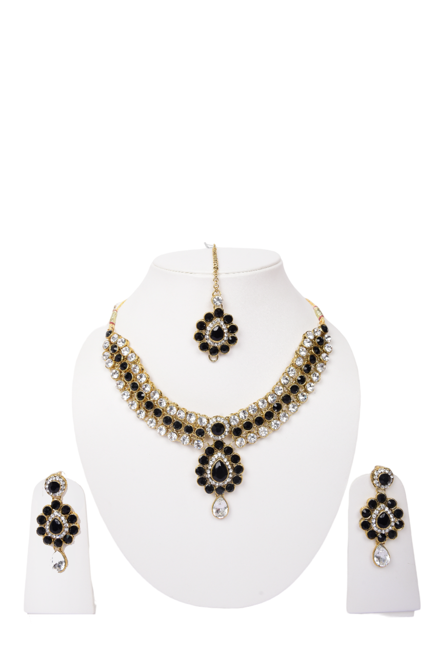 Namokriti Royal Gold & Crystal Bridal Jewellery Set – Necklace, Earrings & Maang Tikka